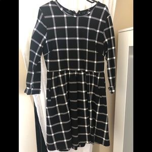Press Dress in black/cream Size Large